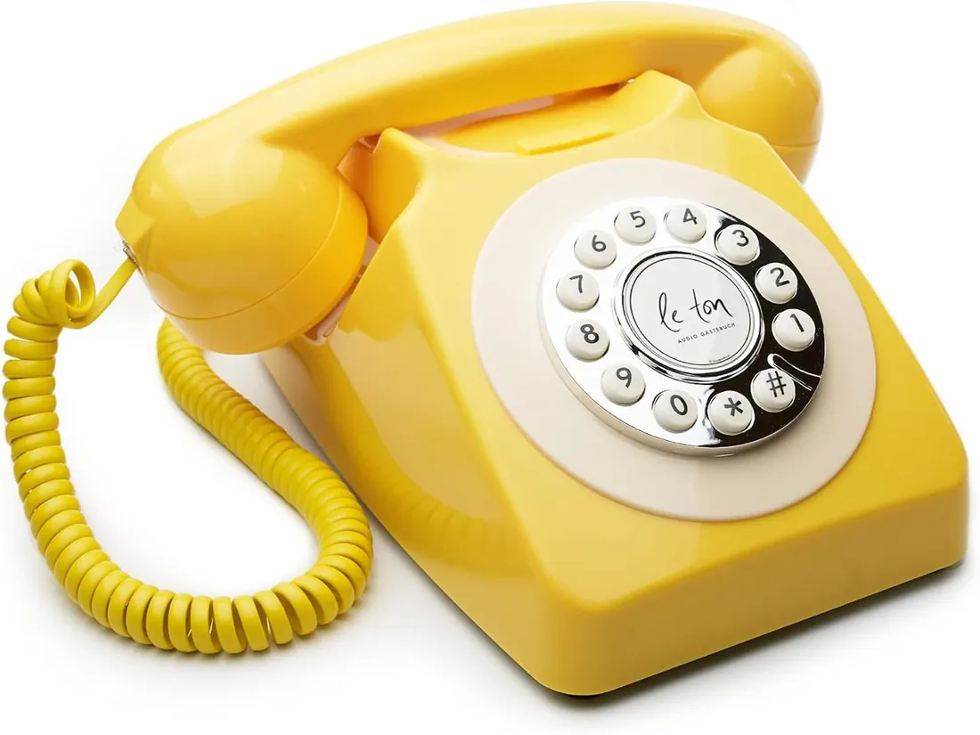 Het audio guestbook: een gele vintage telefoon uit de jaren zestig